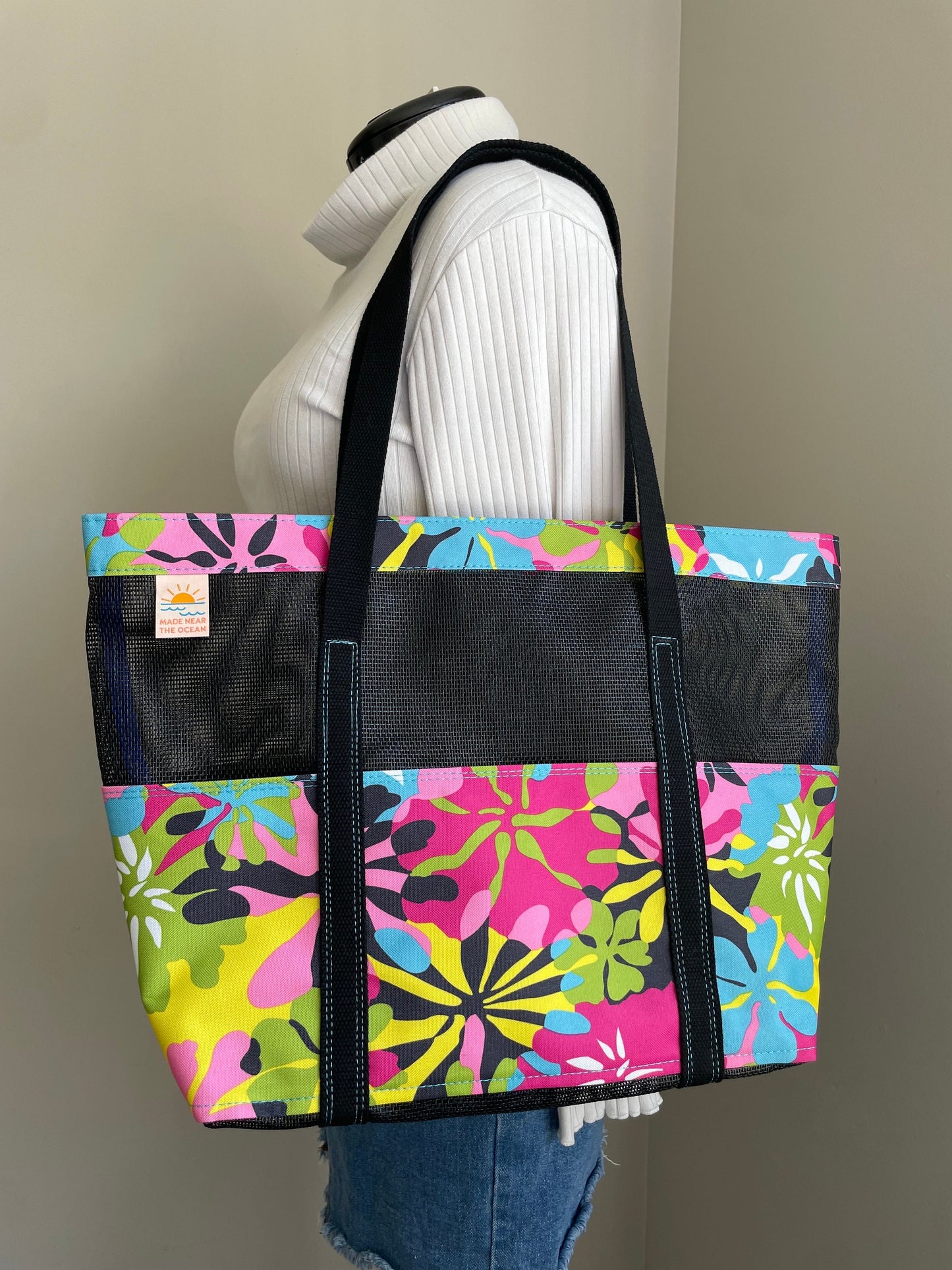 Waterproof Mesh Tote Bag w/ 6 Pockets