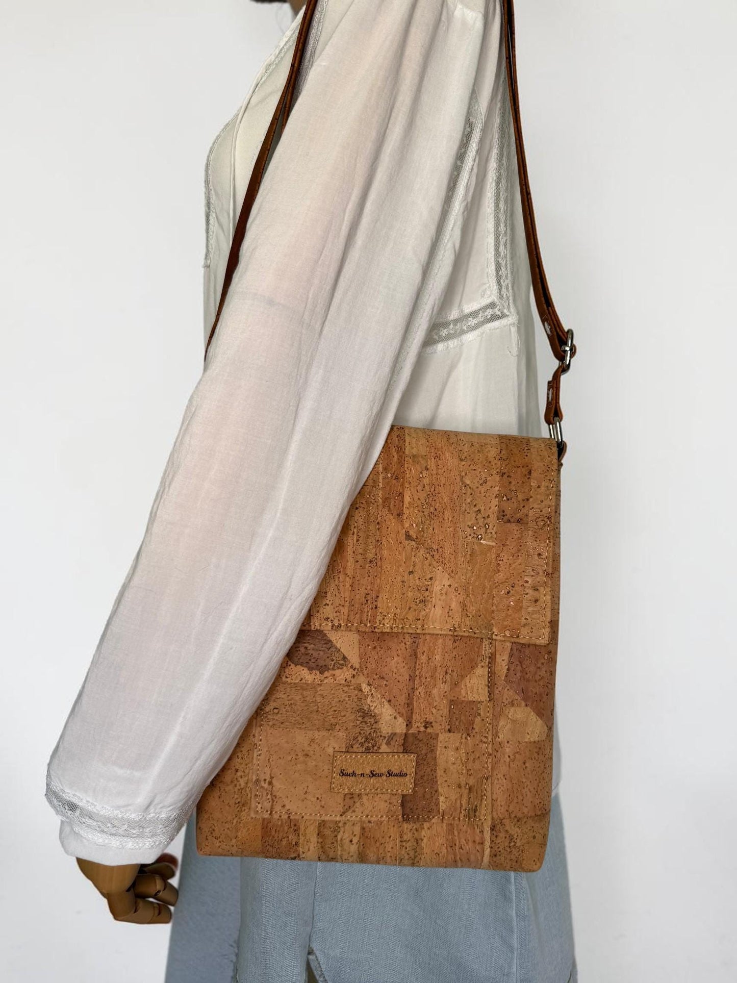 Cork Messenger Bag with Removable Anti-Theft Wallet