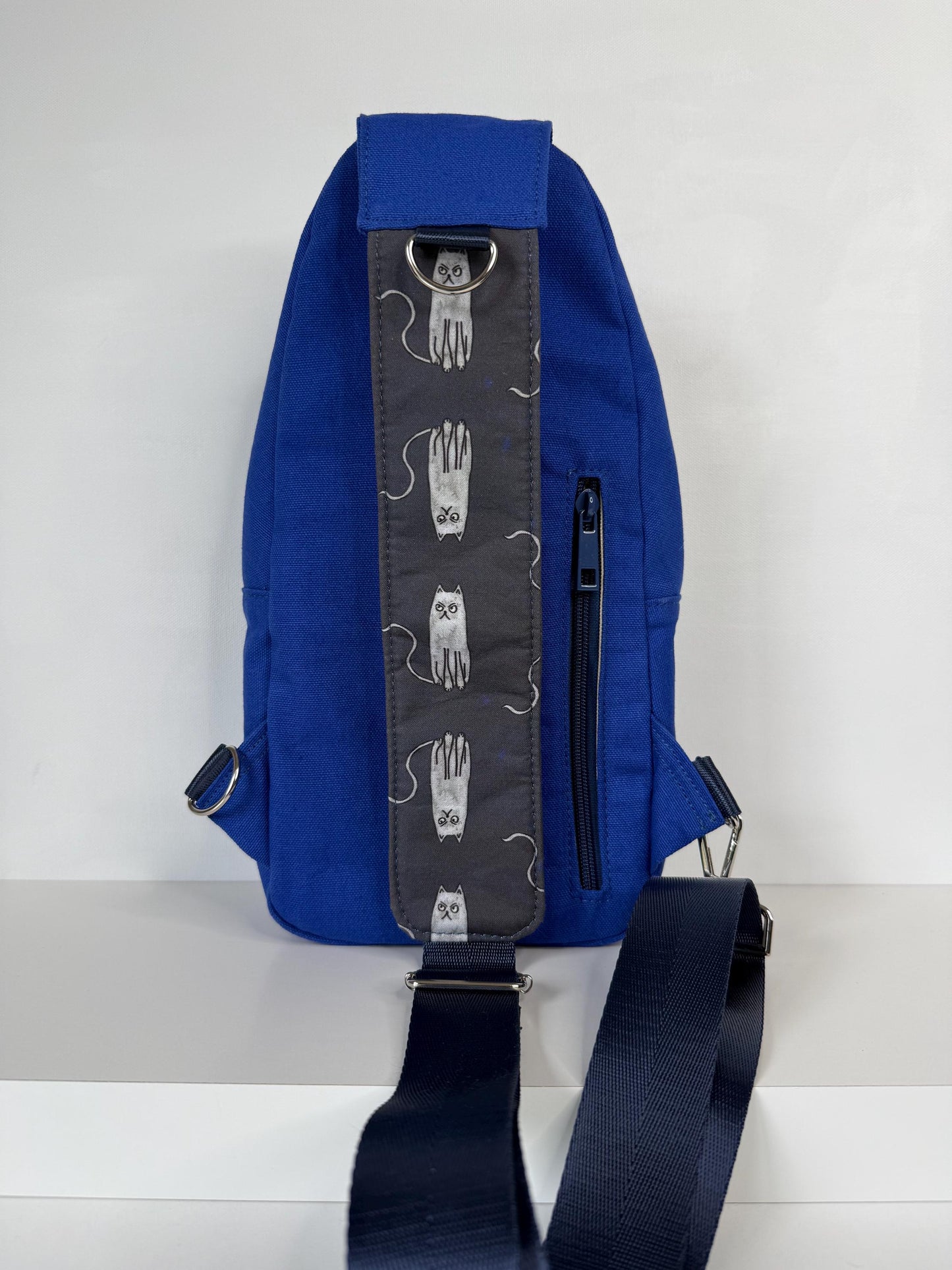Grouchy Grey Cat Retro Sling Bag