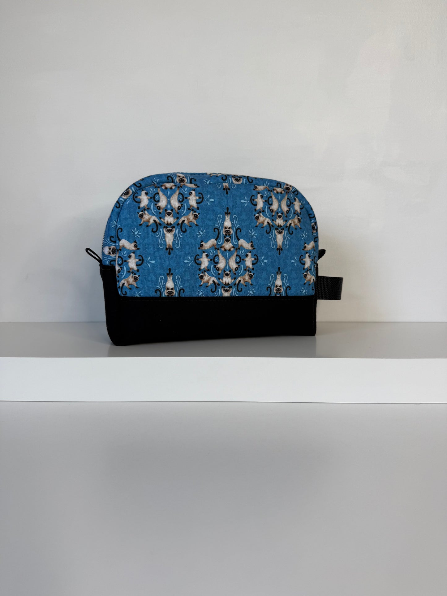 Damask Siamese Cats Large Zipper Pouch