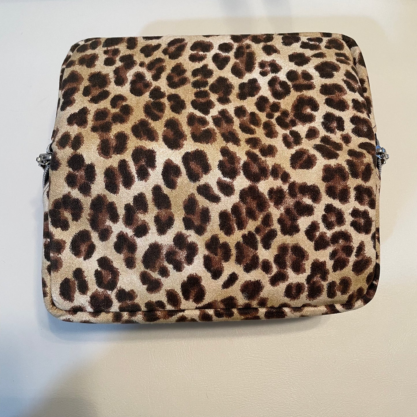 Leopardlicious | Cotton Canvas ‘Zip-n-Grip’ ~ Cosmetic Bag ~ Make Up Bag ~ Toiletry Bag ~ Craft Bag