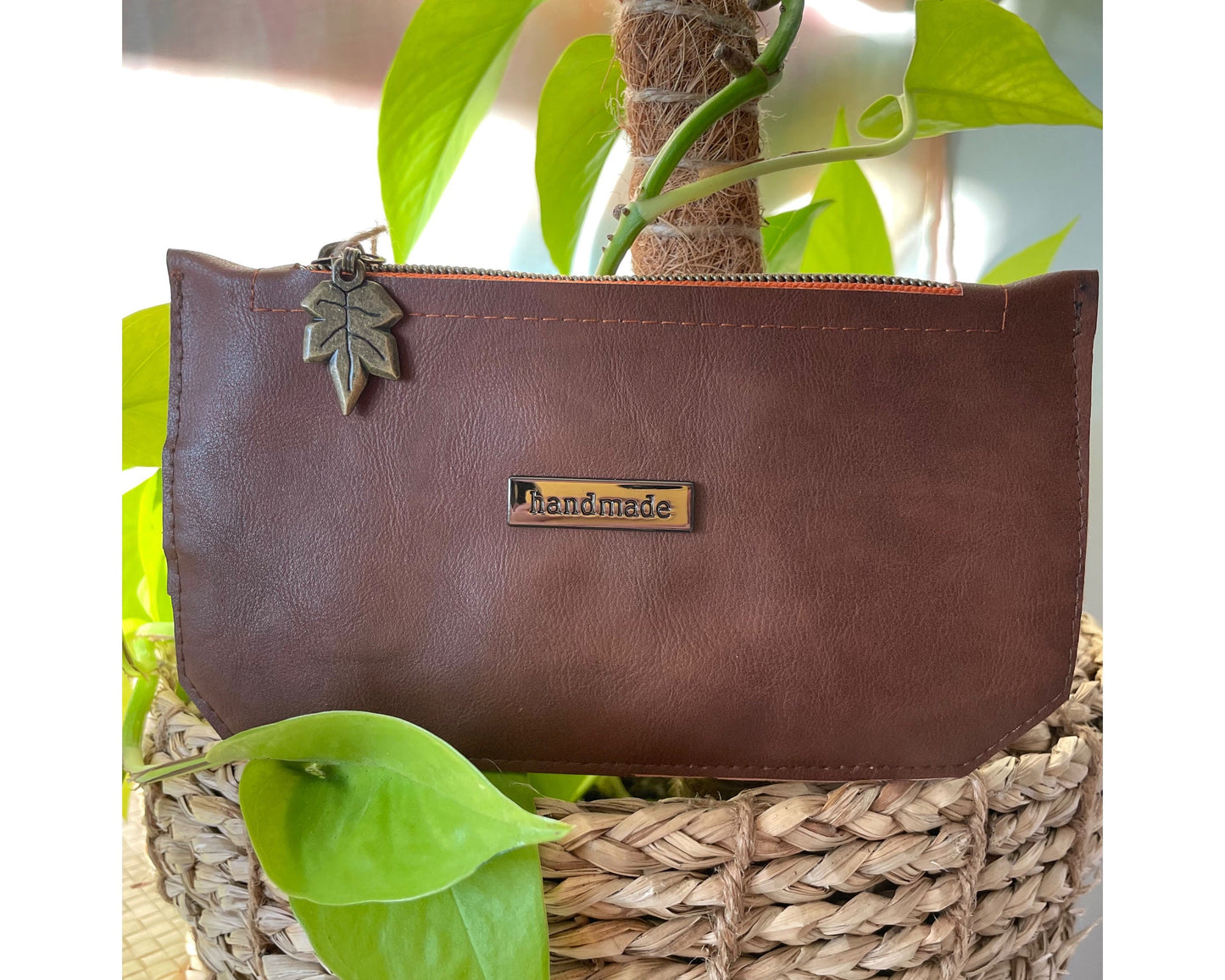 Brown Vegan Leather Wallet: Compact Travel Purse with Zipper