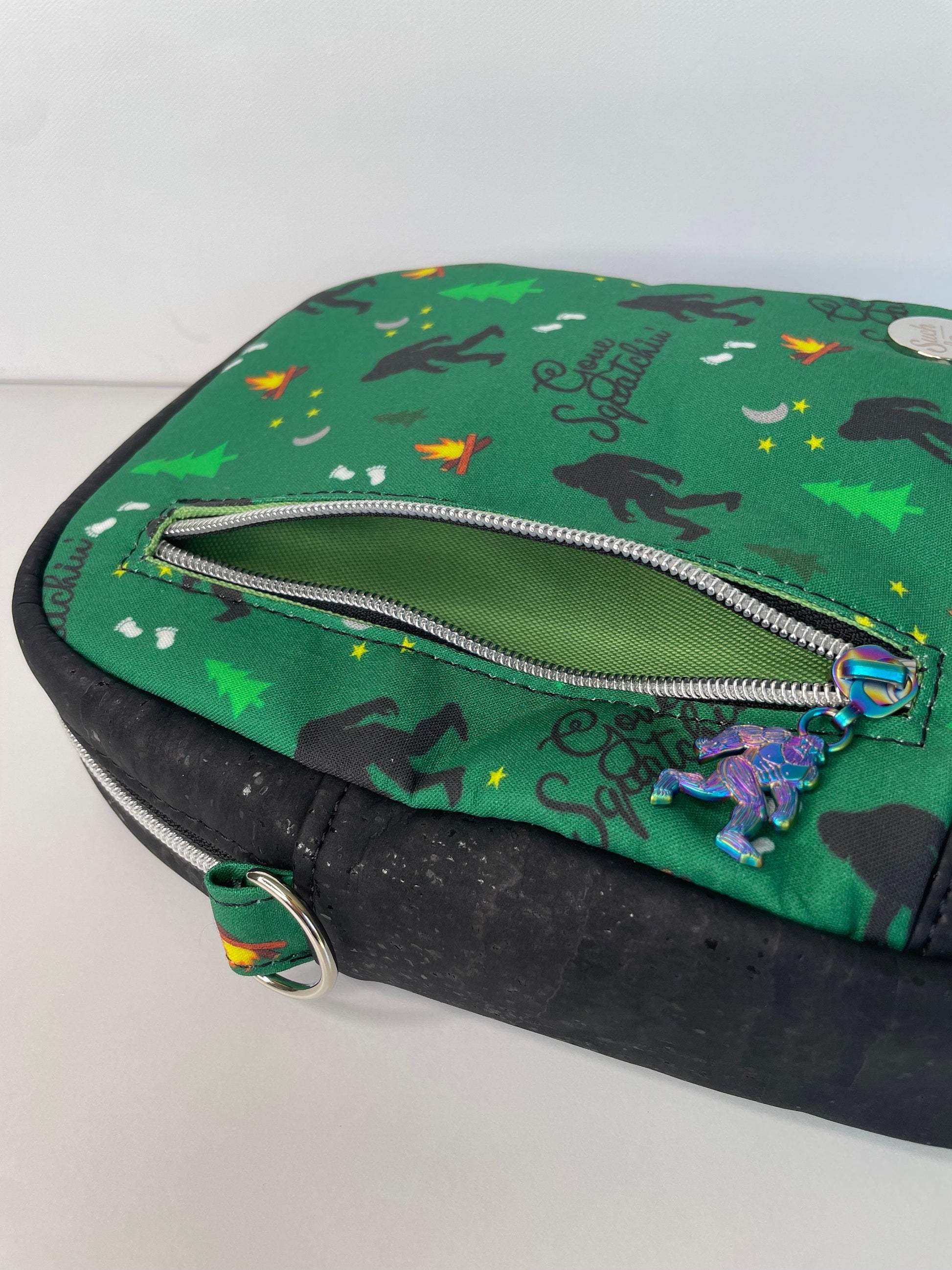 Bigfoot 4-in-1 Convertible Bag