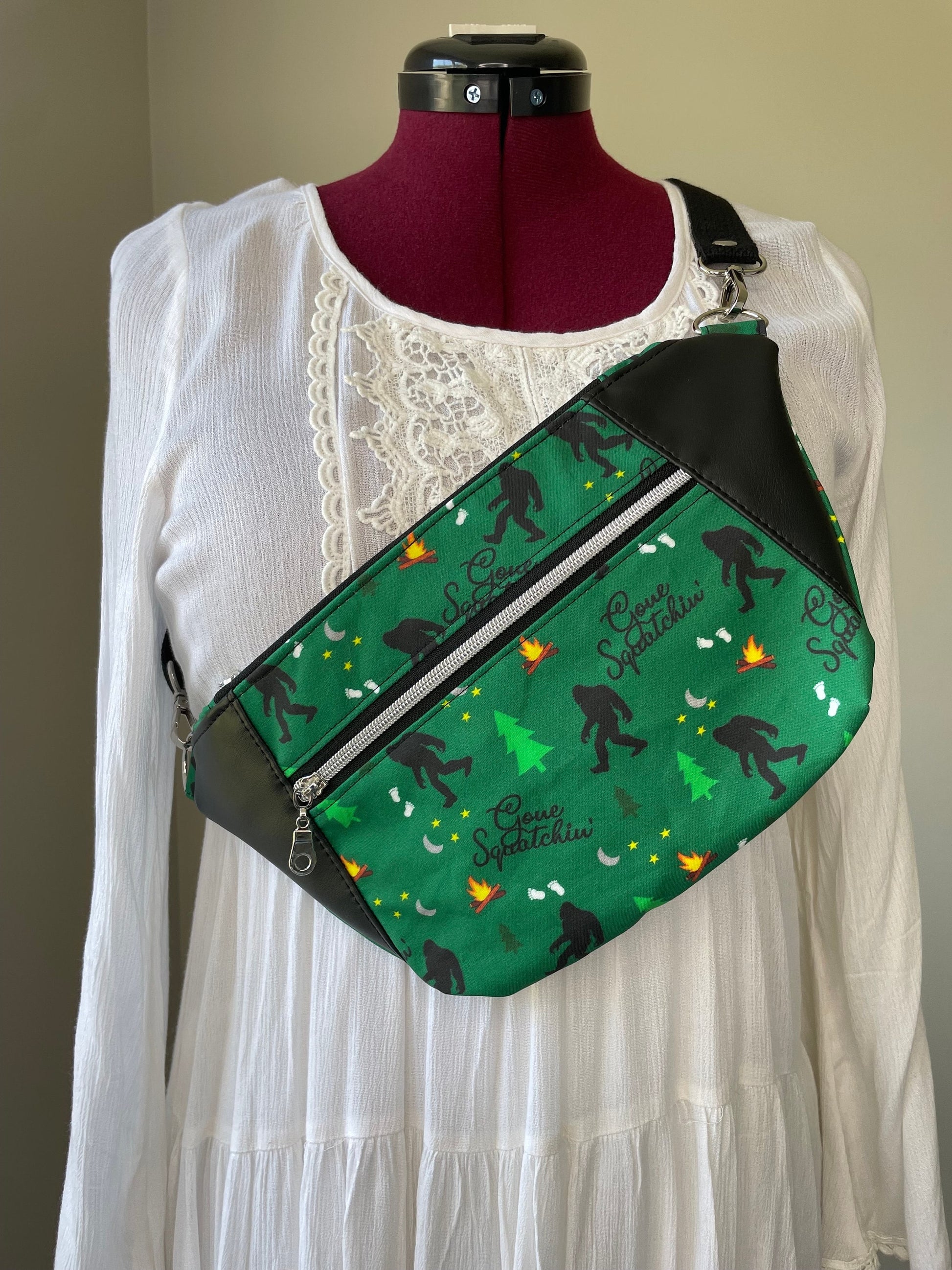 Bigfoot Sling Belt Bag