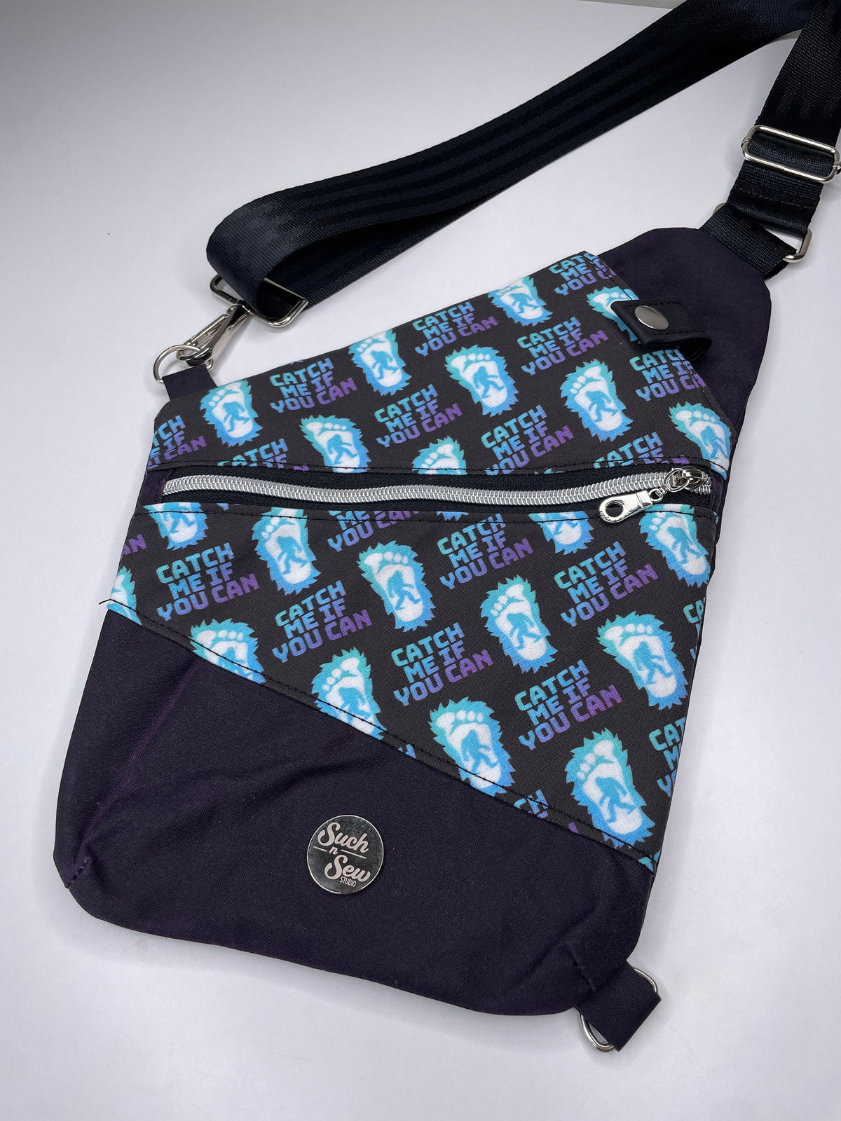Bigfoot 2-in-1 Convertible Bag