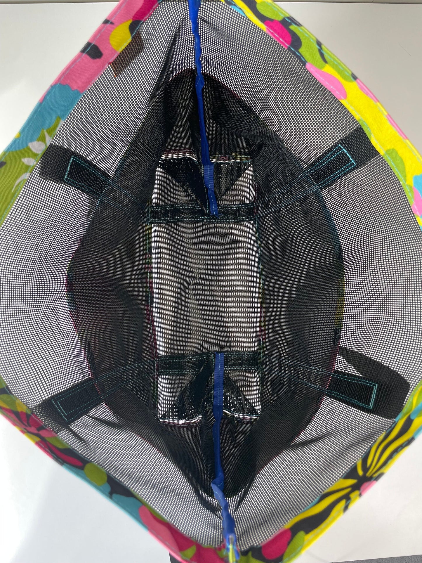 Waterproof Mesh Tote Bag w/ 6 Pockets