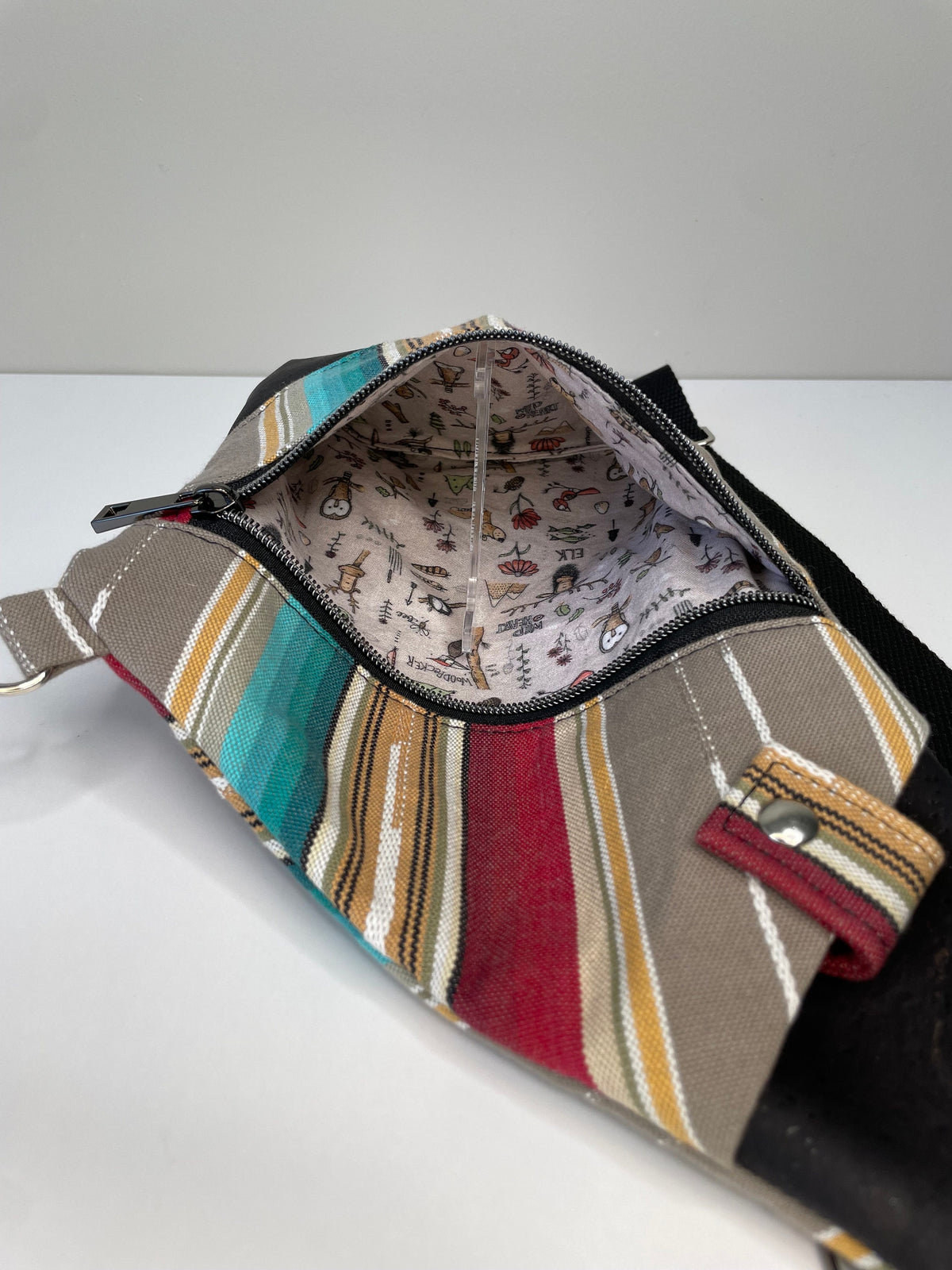 Southwestern 2-in-1 Convertible Bag