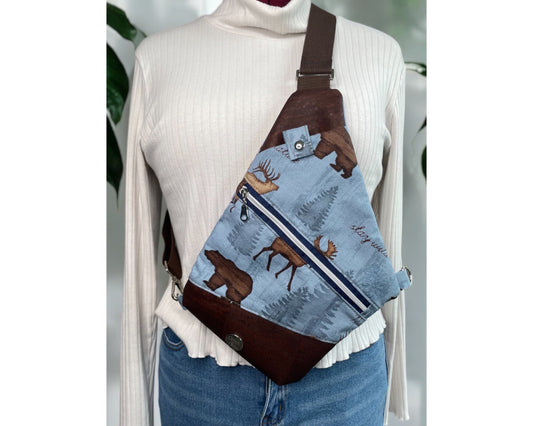 Wildlife 2-in-1 Convertible Sling Bag