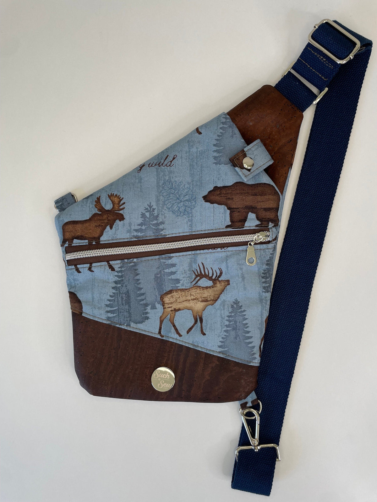 Wildlife 2-in-1 Convertible Bag