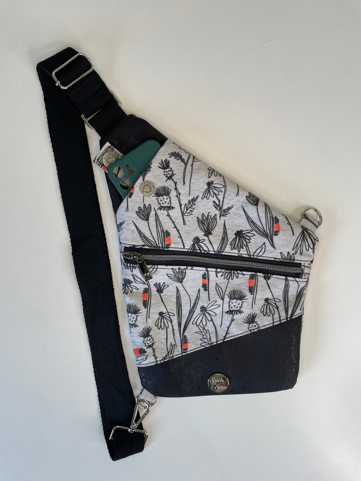 Woolly Worm 2-in-1 Convertible Bag