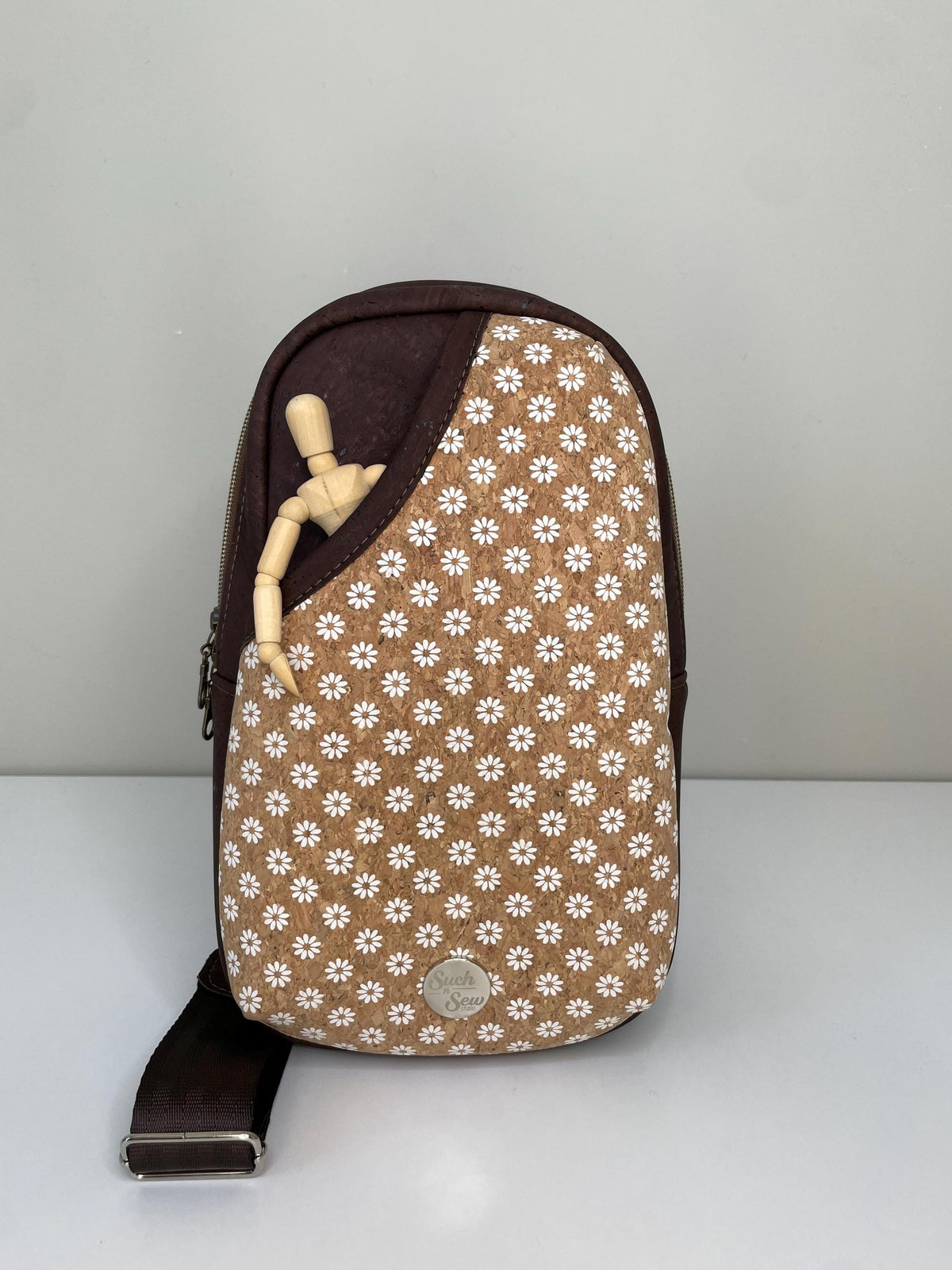Daisy Cork Sling Bag