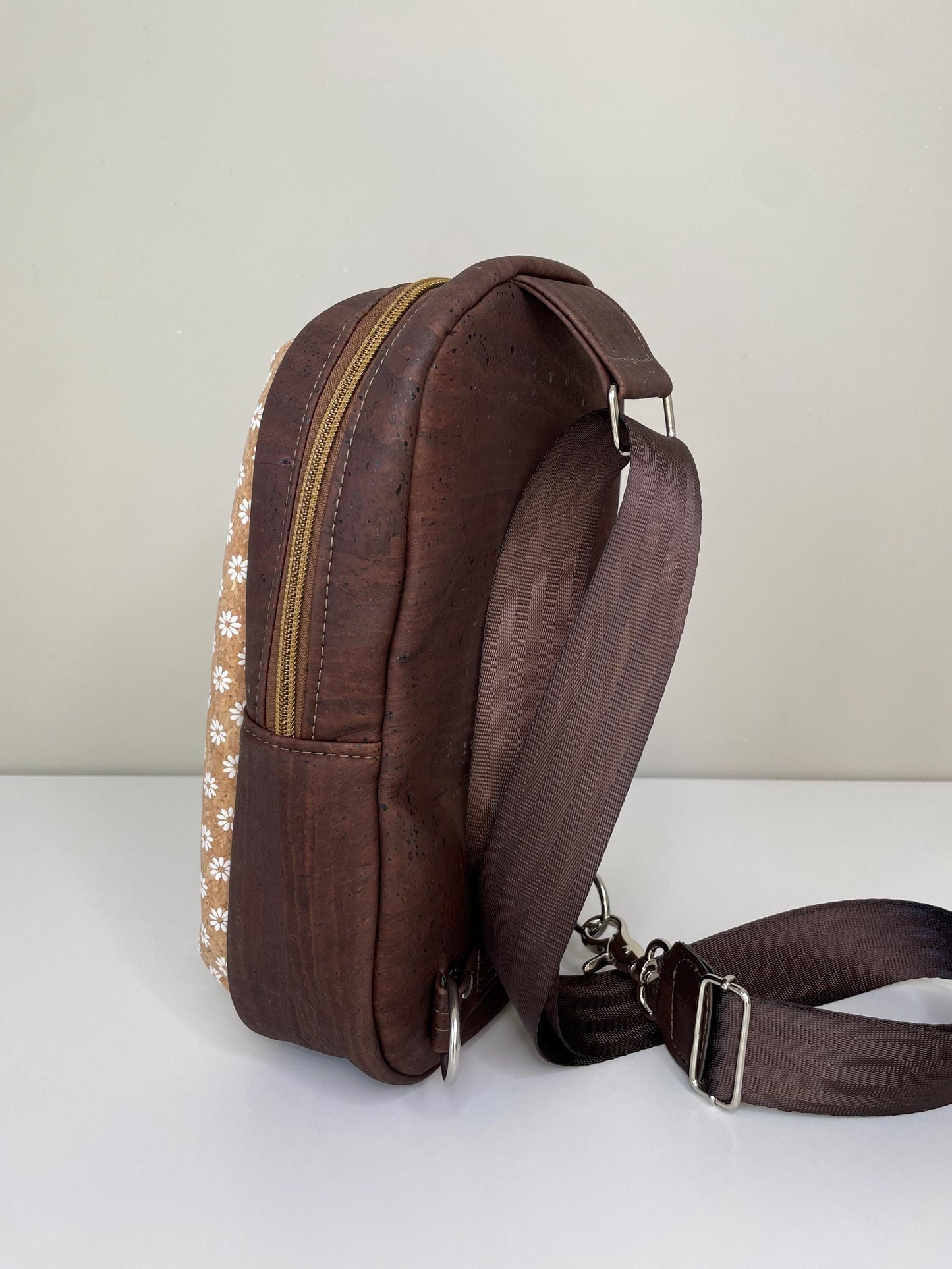 Daisy Cork Sling Bag