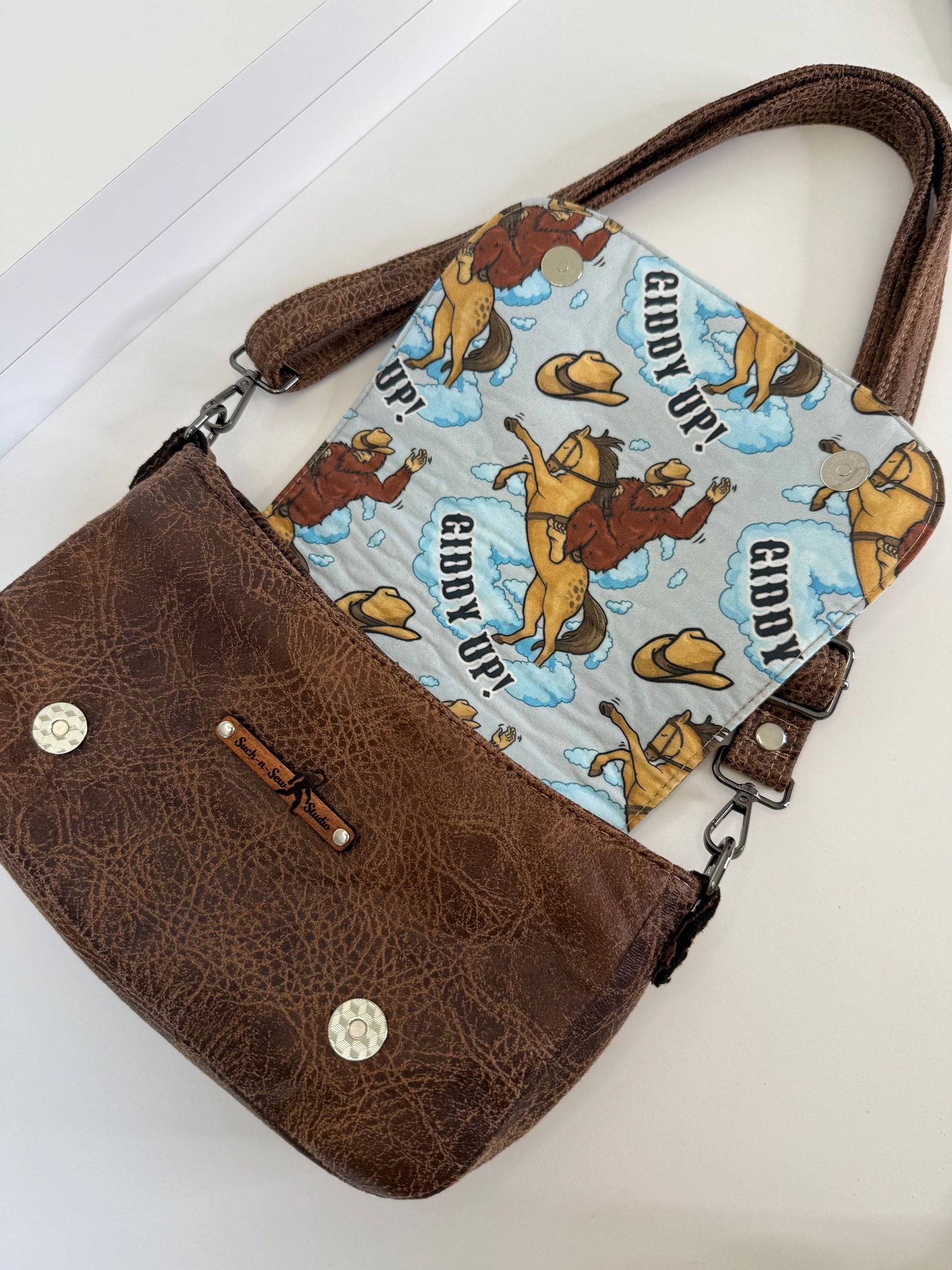 Bigfoot Saddlebag Rodeo "Giddy Up" Purse