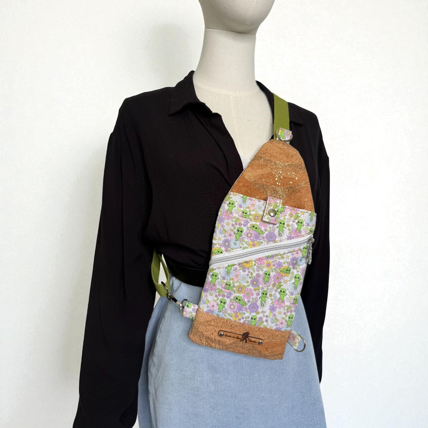 Baby Alien Sling Bag