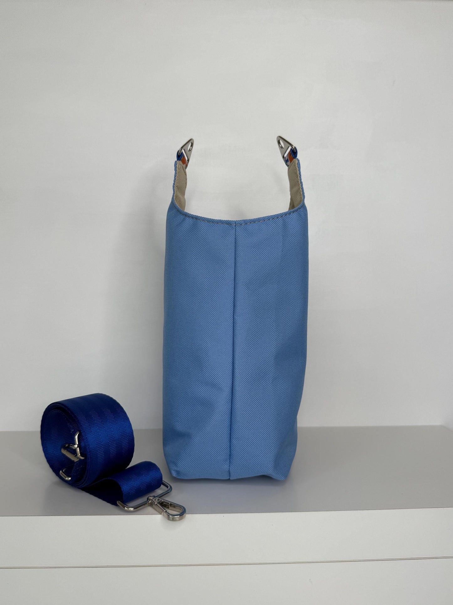 Water Bottle Bag with Mermaids (h202go14)