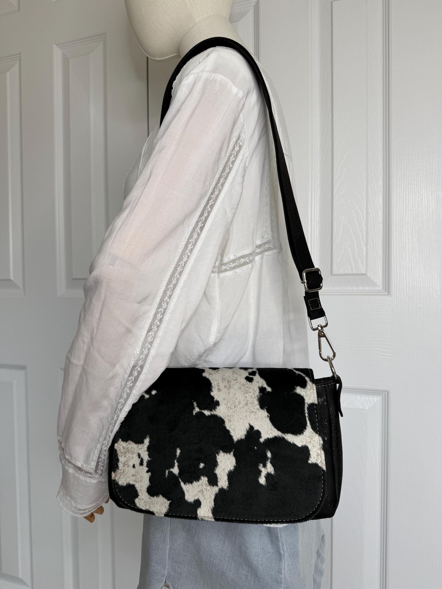 Faux Cowhide and Cork Saddlebag (CAP3)
