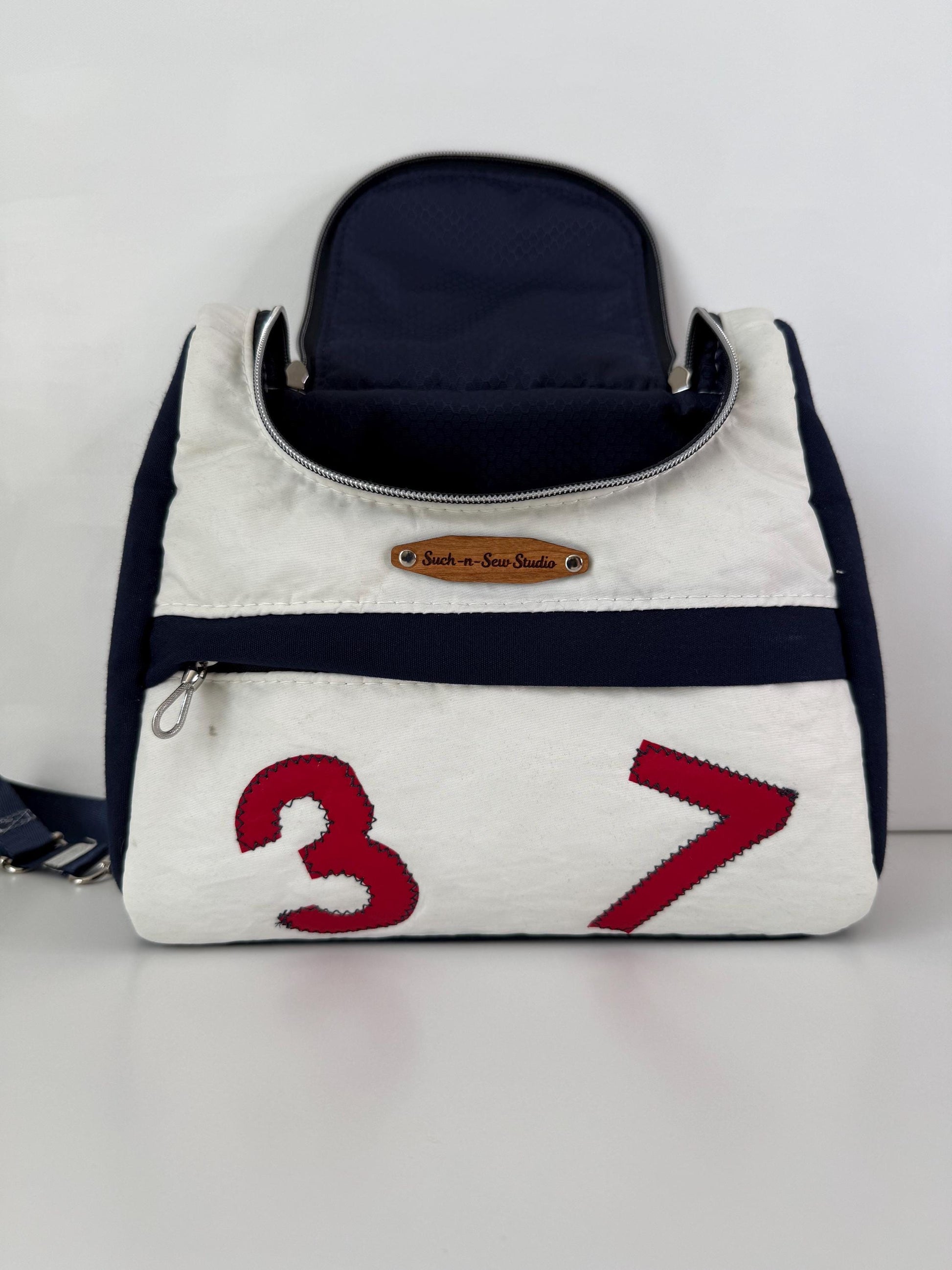 Reclaimed Sailcloth Backpack (SCB1)