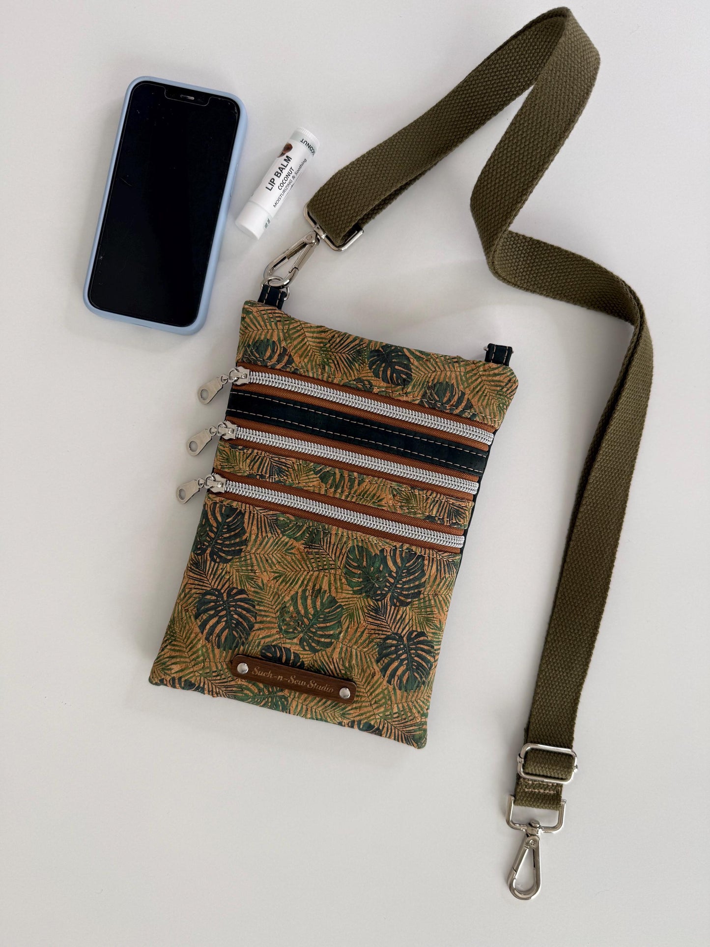 Cork Leather Alternative Monstera Triple Zipper Crossbody Bag (3T3)