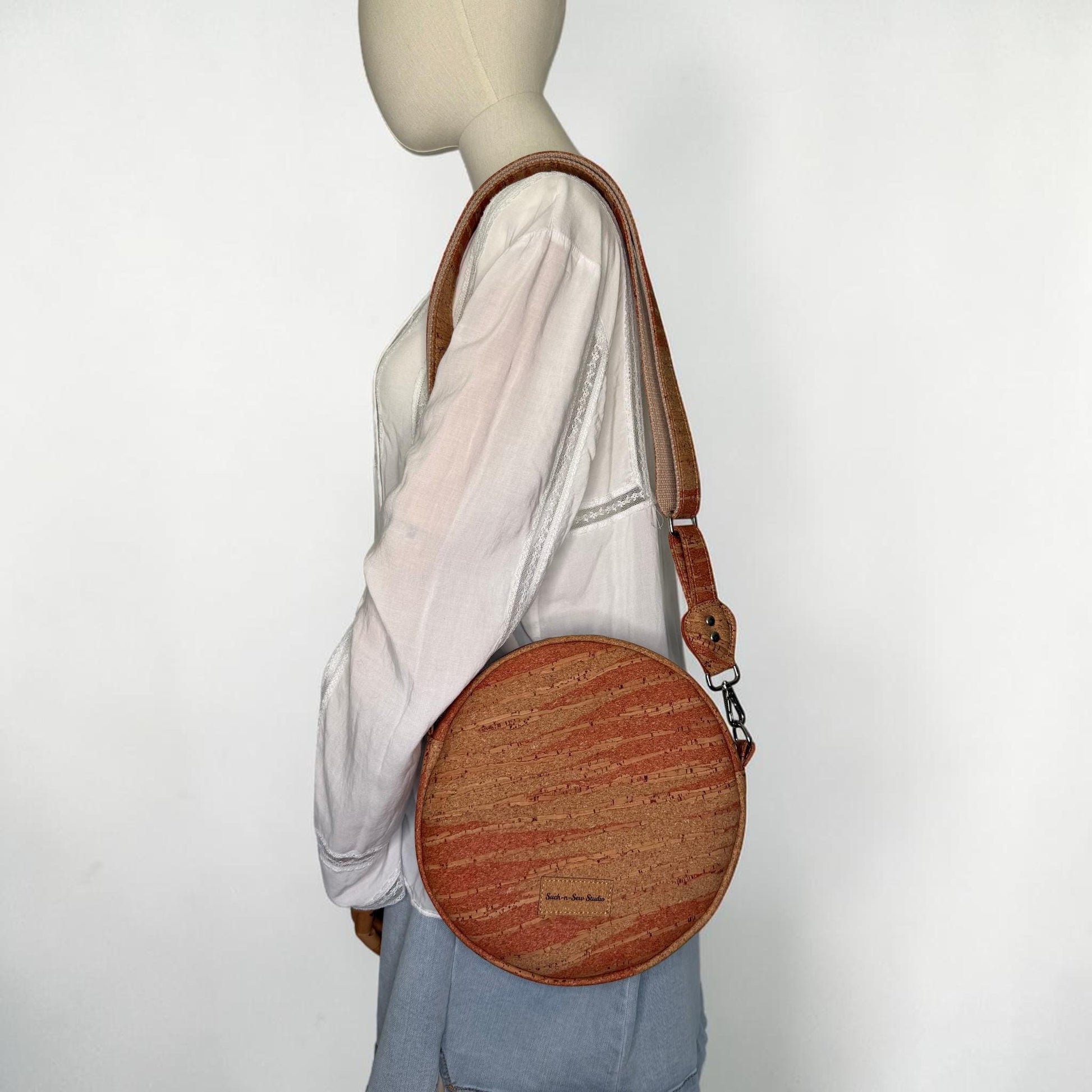 Cork Circle Crossbody Bag