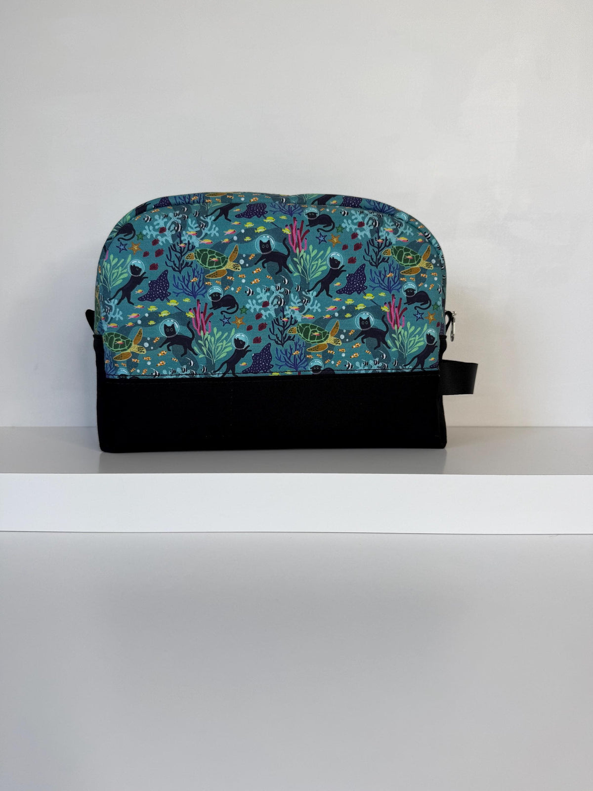 Scuba Diving Kitty Large Zipper Pouch