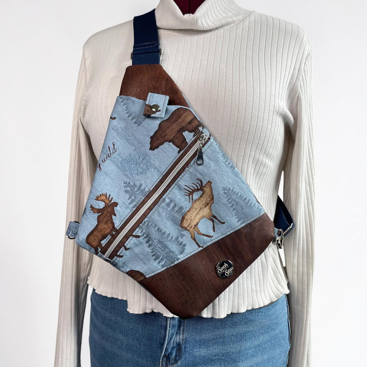 Wildlife 2-in-1 Convertible Bag