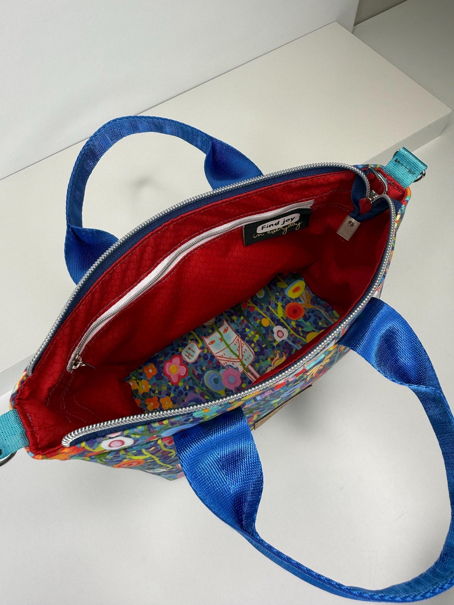 Bashful Cat Crossbody Bag and Tote Totini