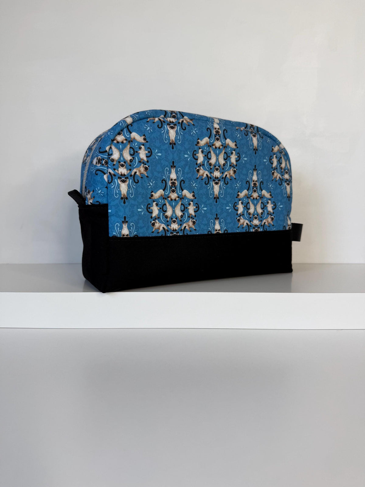 Damask Siamese Cats Large Zipper Pouch