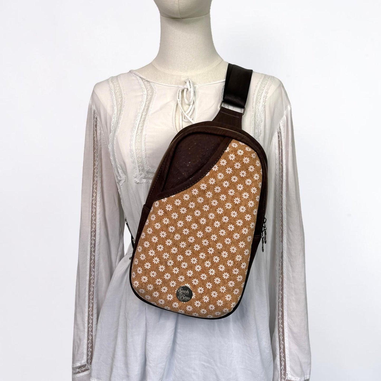 Daisy Cork Sling Bag