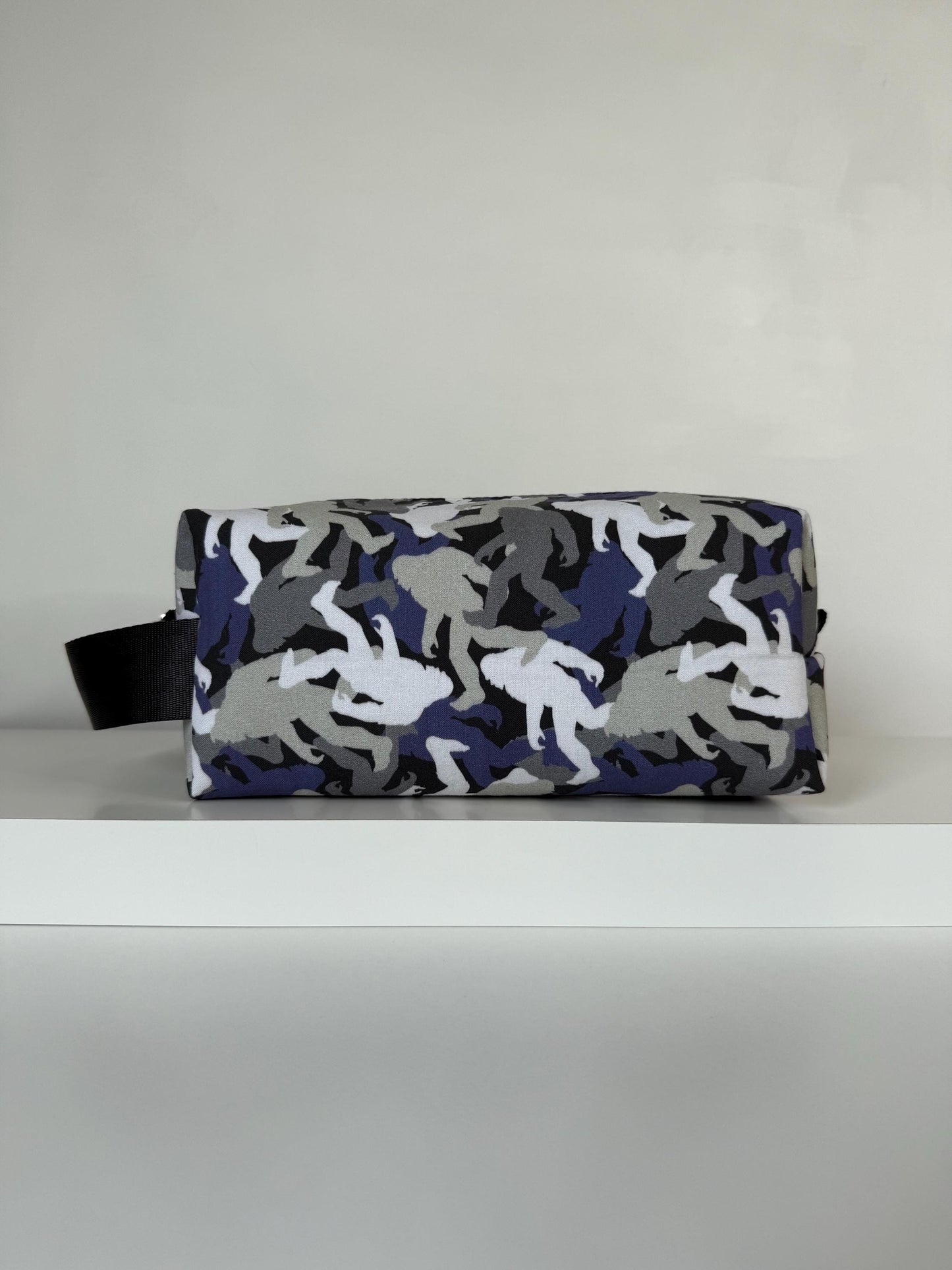 Bigfoot Camouflage Dopp Kit Toiletry Bag