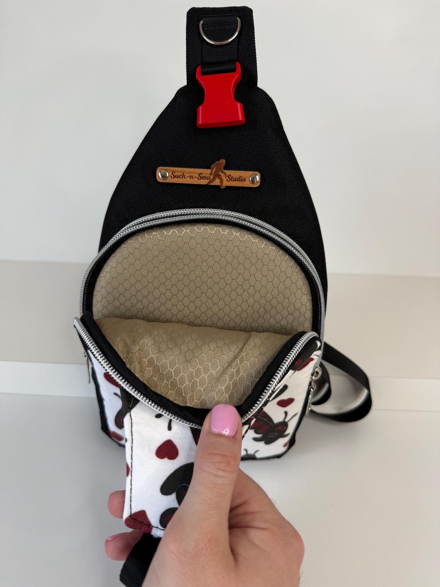 Bootylicious Mothman Sling Bag that Can Fit A Lot!