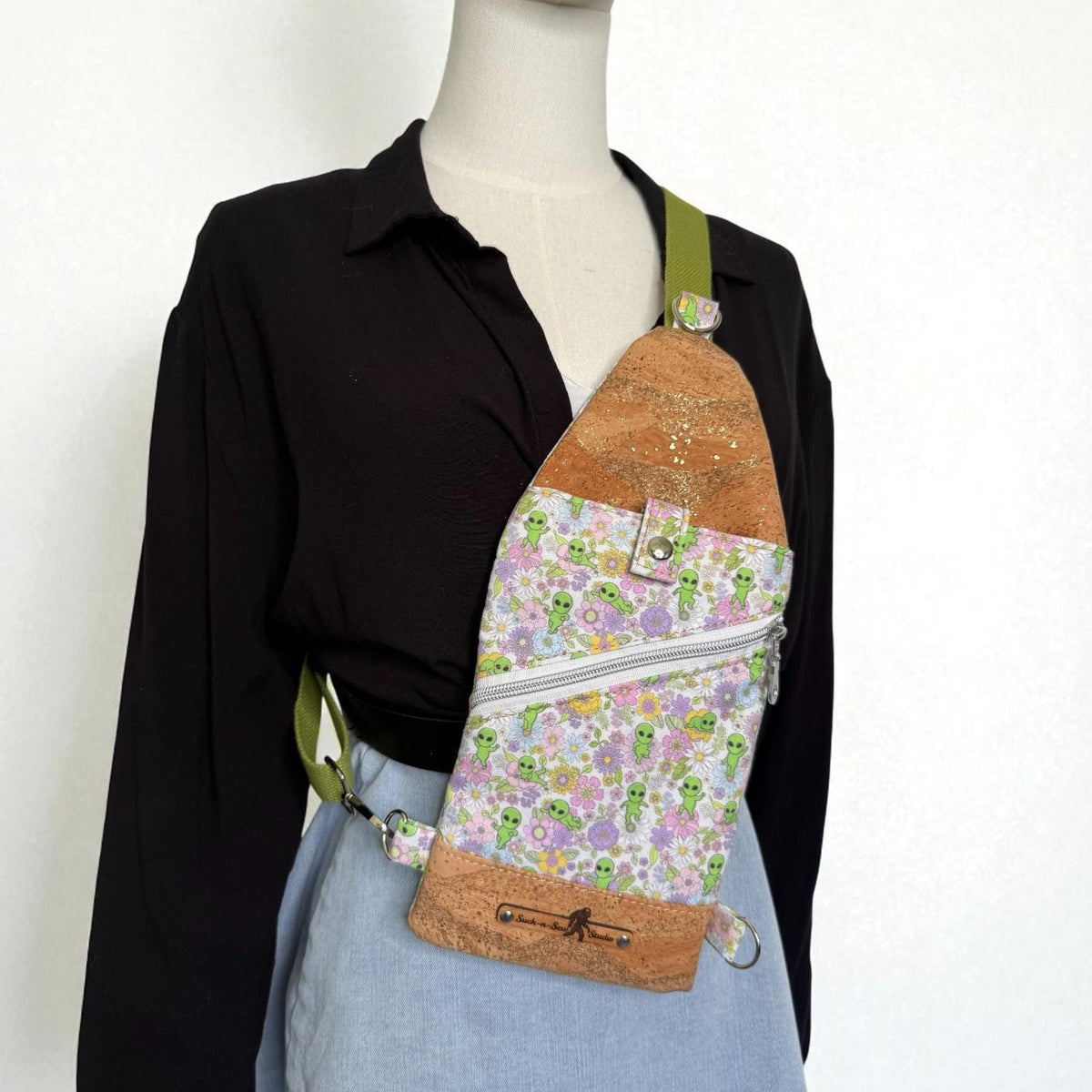 Baby Alien Sling Bag