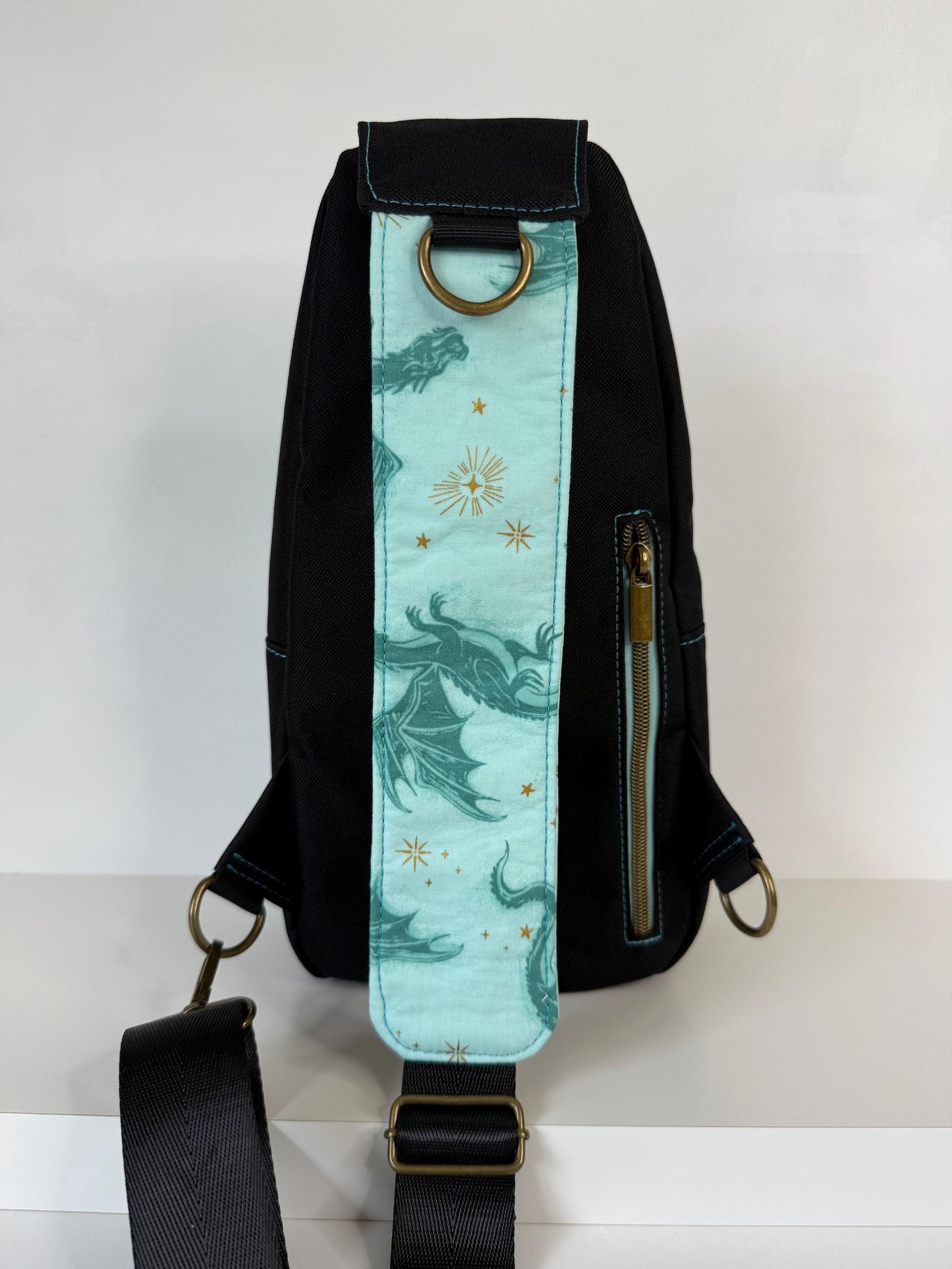 Dragon Sling Bag Crossbody Retro Style