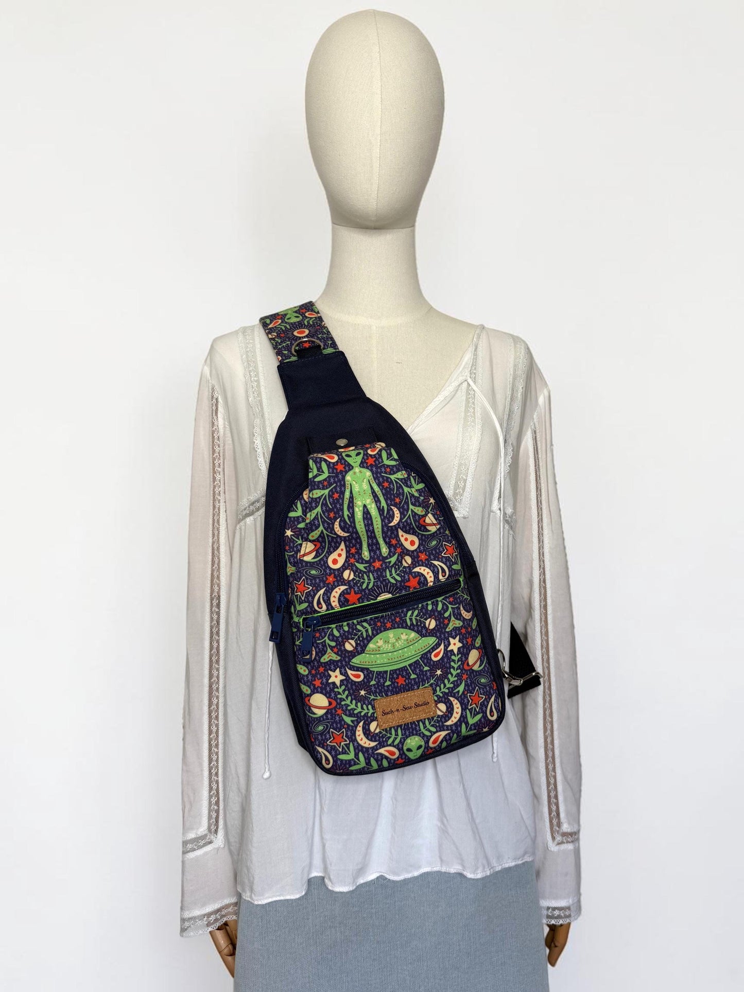 Alien Folk Damask Sling Bag Crossbody Retro Style