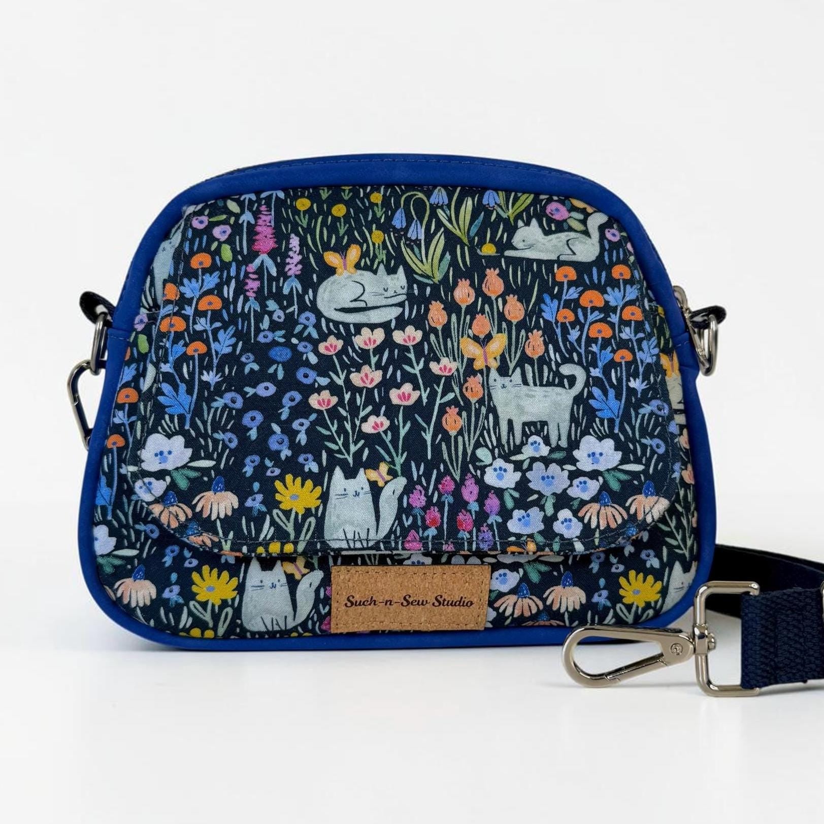 Cats in a Flower Field Itty Bitty Bowler Bag