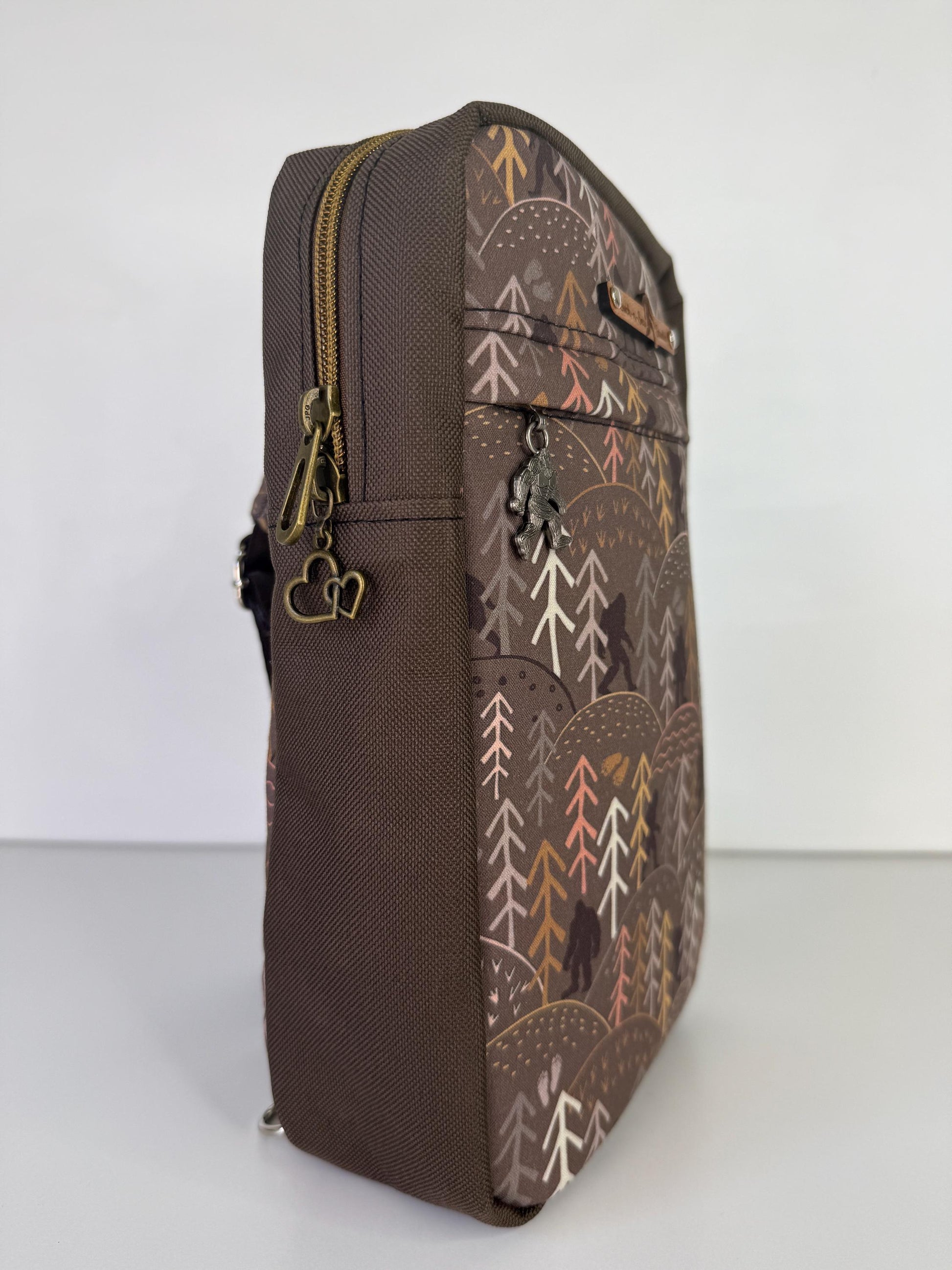 Bigfoot Sling Bag, Big and Boxy