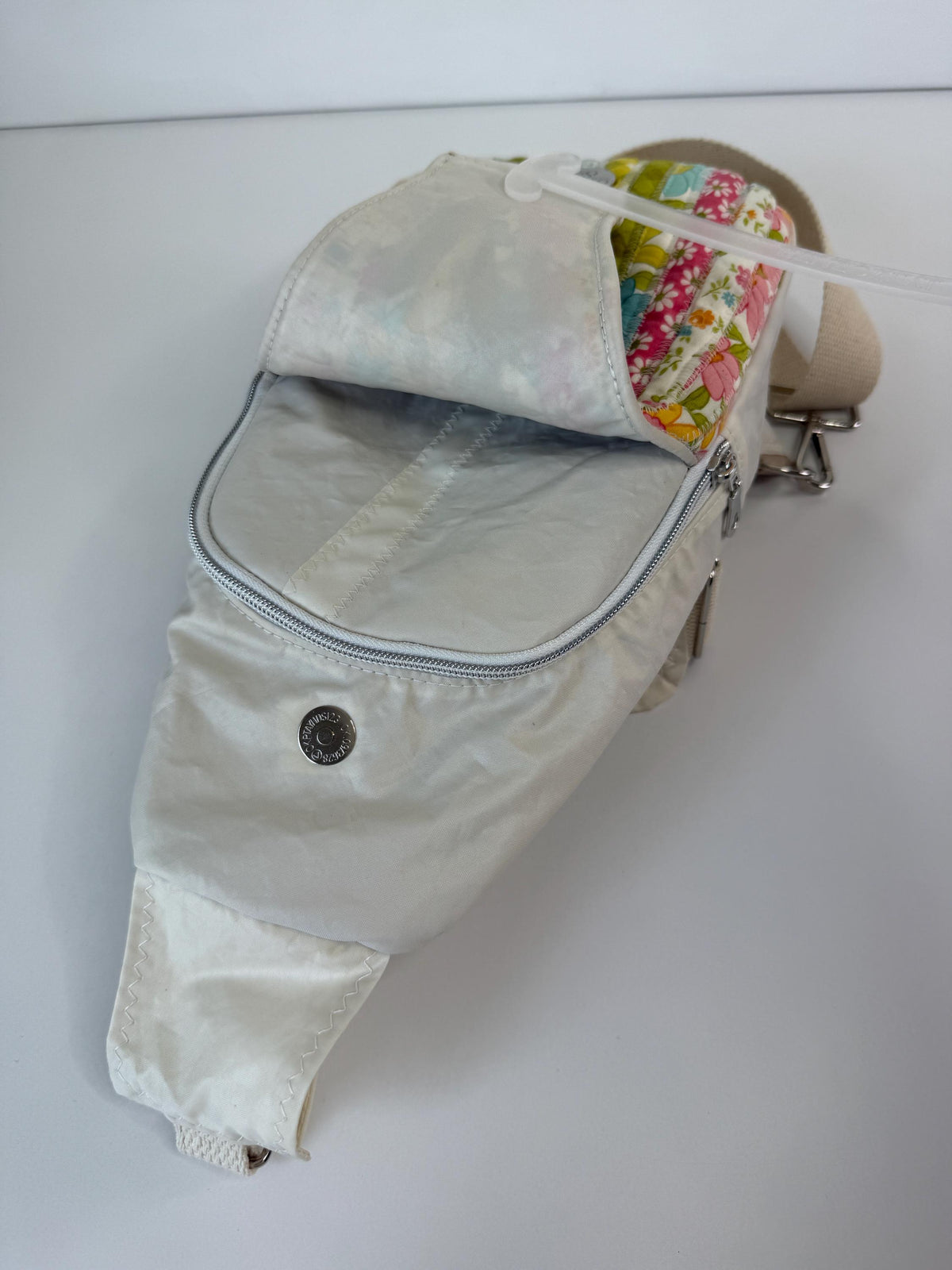 A Blooming Bunch Sailcloth Sling Bag