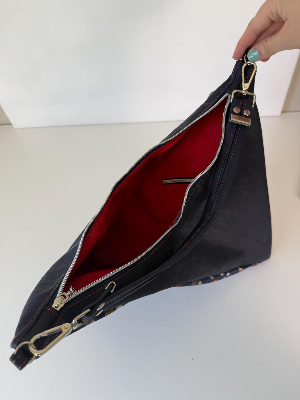 Mushroom Triangular Shoulder Bag