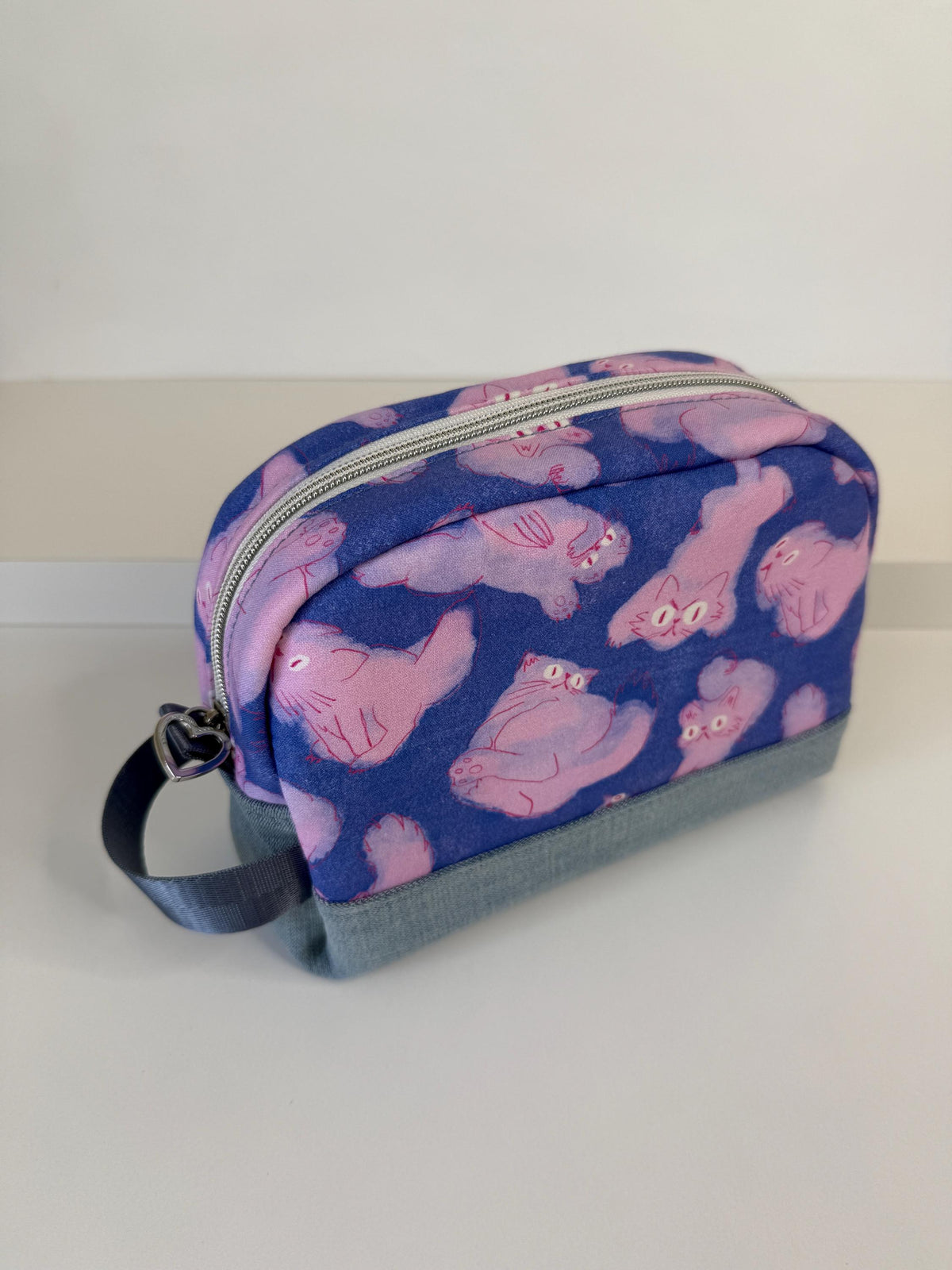 Frisky Persian Cats Arched Zipper Pouch