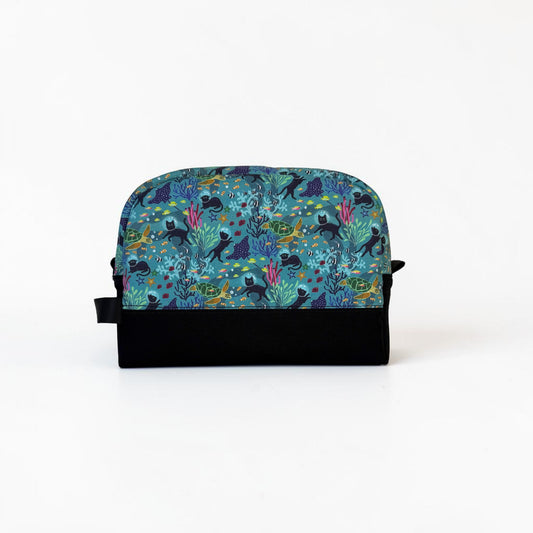 Scuba Diving Kitty Large Zipper Pouch